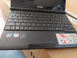 Lote 4 UNIDADES de Toshiba NB500 Para Reparar