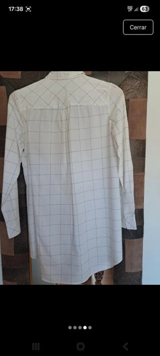 Camisa blanca de cuadros