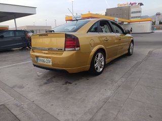 Opel Vectra 2004