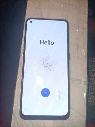 Oppo A74 128GB 6GB RAM y una funda. Pantalla rota