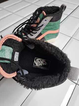 Zapatillas Vans Sk8-Hi verdes y rosas