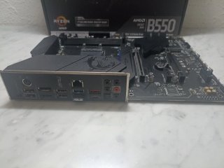 MSI MPG B550 GAMING PLUS Placa Base