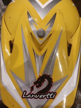 Casco Moto Infantil Amarillo   marca lanvertti