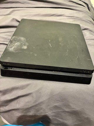 Consola PS4 Slim Negra