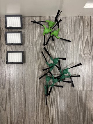 Roomba Combo 705 (solo robot) + recambios.