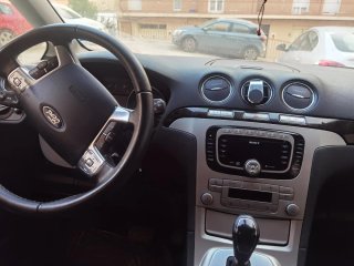 Ford Galaxy 2009
