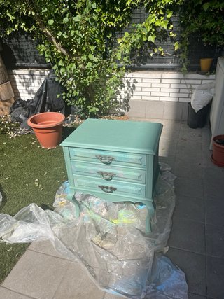 Mueble auxiliar turquesa restaurado