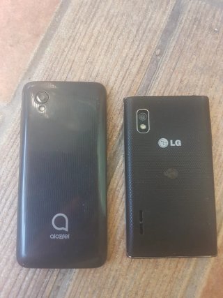 2 mobiles..LG de orange 1 sim , y Alcatel 2 Sim