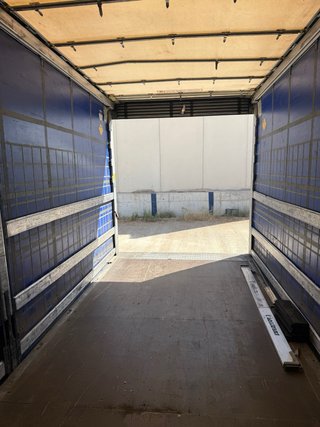 Semirremolque Tautliner Schmitz 2021