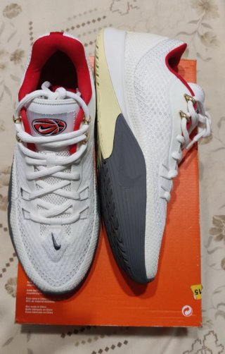 NIKE TALLA 45 NUEVAS