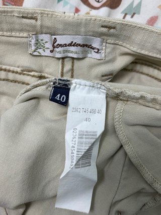 Tejanos acampanados color crema
