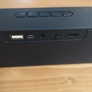 Altavoz Bluetooth AIGOSS Radio FM Negro