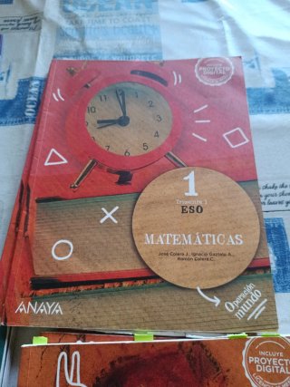 Libros de texto 1 ESO Gredos san Diego