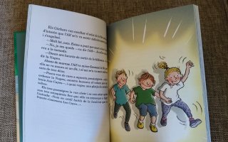 Les aventures de la Napeu. Tot OK