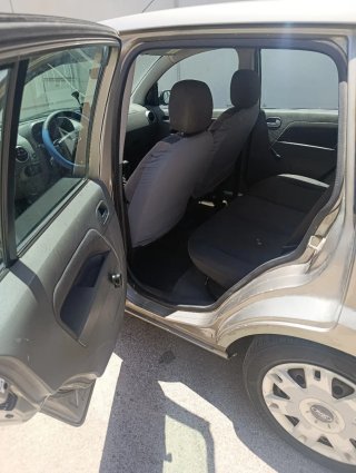 Ford Fusion 2003