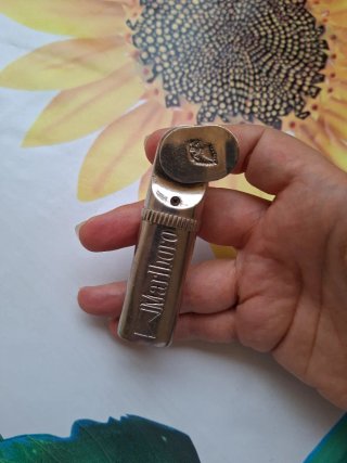 Accendino vintage Marlboro