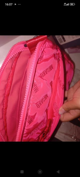 Bandolera rosa Misako