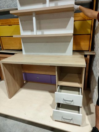 Escritorio con estantería y cajones 640613971