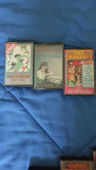 Lote de 15 Cintas Cassette Variadas