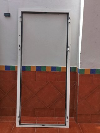 Puerta de paso de aluminio