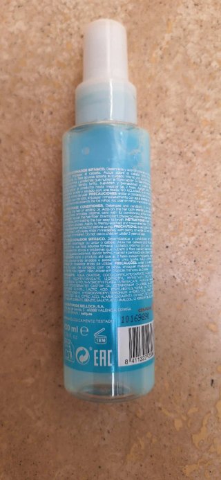Peluca FEMEwig marrón con embalaje original