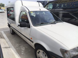 Ford  Courier 1994 1.8 D en muy buen estado