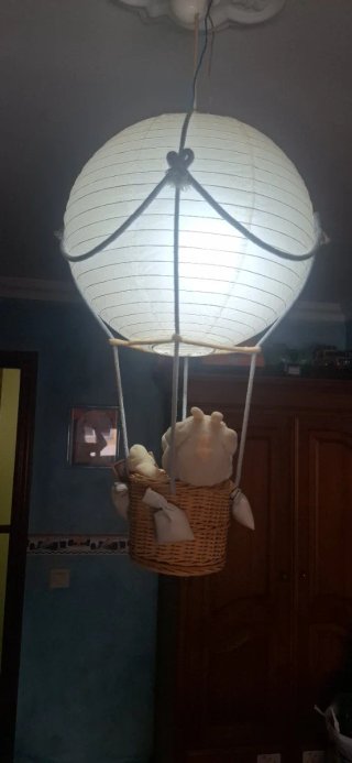 Lámpara infantil globo aerostático
