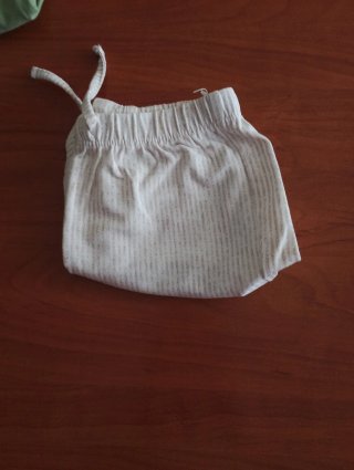 Conjunto verano 6-9 meses + 2 camisetas