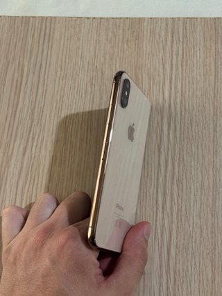 iPhone Xs