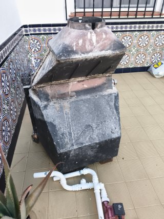Hidroestufa de leña metálica