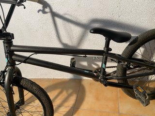 Bicicleta BMX Negra