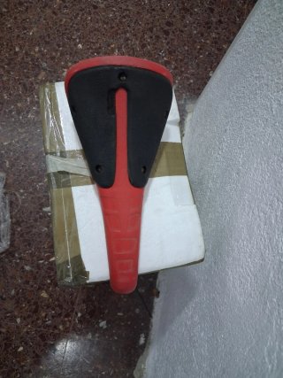 Sillín BMX Años 80 Rojo/Negro