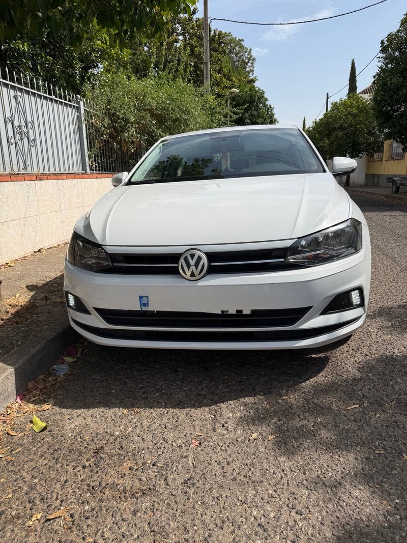 Volkswagen Polo 2018 - foto 1