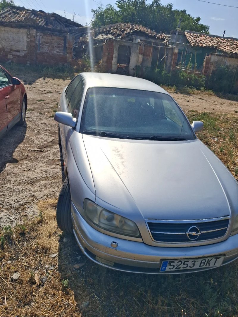 Opel Omega 2000 - foto 1