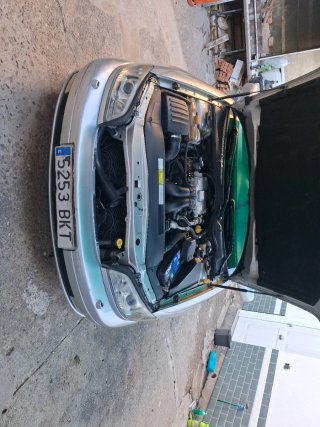 Opel Omega 2000