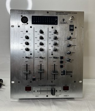 Behringer DX626 Mixer DJ 3 Canali BPM
