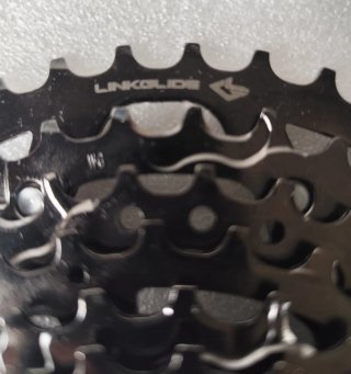 Cassette Shimano Cues 11v 11-45T
