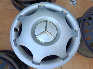 5 Llantas y Tapacubos Mercedes Originales
