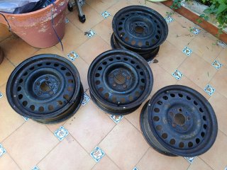5 Llantas y Tapacubos Mercedes Originales