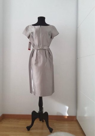 Vestido de fiesta plateado