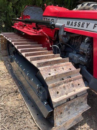 Oruga Massey Ferguson 174 C