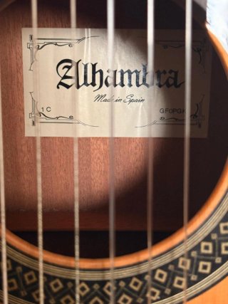 Guitarra clásica Alhambra modelo 1C