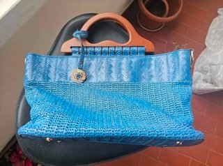 Borsa donna blu con manici in legno nuova