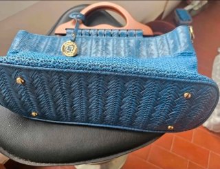 Borsa donna blu con manici in legno nuova