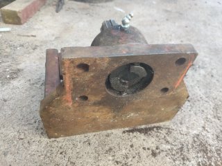 Enganche de remolque con ,toma de fuerza