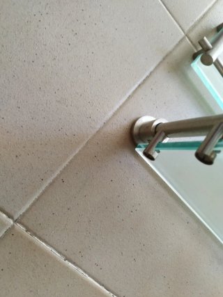 Scaffali in vetro e metallo
