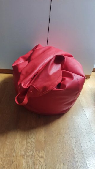 Puf pera rojo adaptable