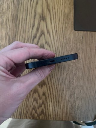 iPhone 13 128GB Midnight