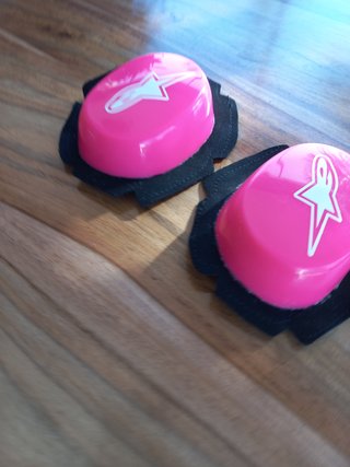 Deslizaderas Rosas para Moto Mono Cuero
