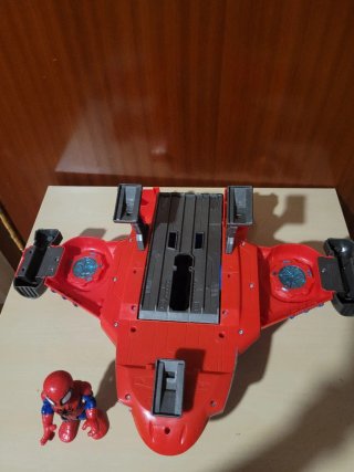 Avión Spiderman Azul y Rojo